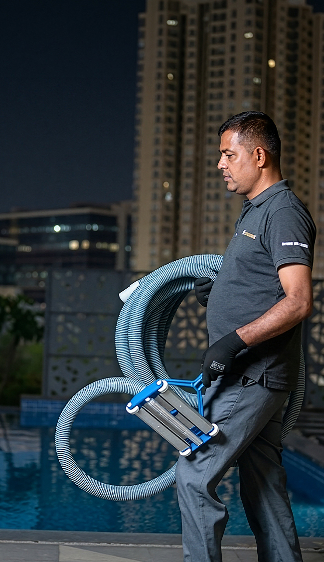 Swimming Pool Cleaning and Maintenance Services